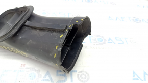 Air intake left BMW 5 G30 18-19 4.4T no fragment