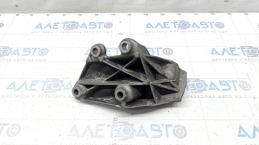 Right Engine Mount Bracket BMW 5 G30 18-19 4.4T AWD