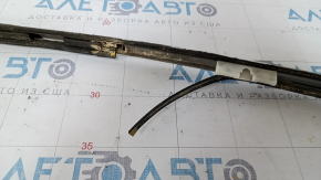 Roof molding trim left Lexus GS300 GS350 GS430 GS450h 06-11 scratches, torn seal, broken fastener