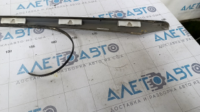 Roof molding trim left Lexus GS300 GS350 GS430 GS450h 06-11 scratches, torn seal, broken fastener