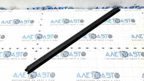 Glass seal inner front right Mazda CX-5 17-