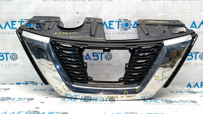 Radiator grill grill Nissan Rogue 17 - under the camera, under the radar, under the square emblem, without the emblem, sand, swollen chrome