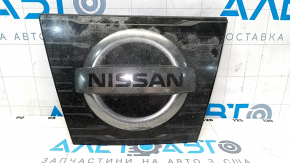 Nissan Rogue 17 Front Grille Emblem - Square, Radar, Sand, Polished