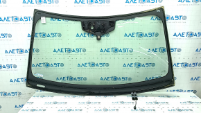 Ford Explorer 20 windshield - heated wiper and camera area, air along the edge
