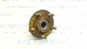 Front left hub Hyundai Elantra 21 - rusty, stud sawed off