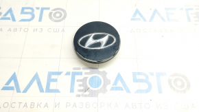 Central cap for Hyundai Elantra 21- 60/50mm disk, defect on edge