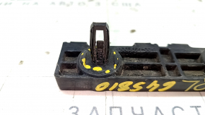 Tesla Model S 12-20 Rear Left Threshold Guide Crack in Mount