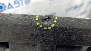 Foam under the tool left Mazda CX-5 17- dents