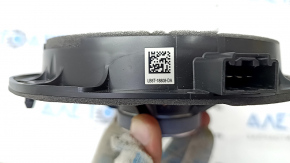 Speaker door rear left Ford Explorer 20 - cracks in fasteners