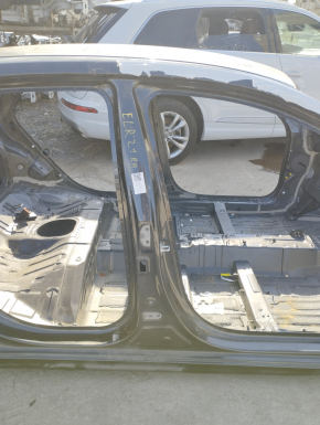 Body pillar central right Hyundai Elantra 21-23 on the body