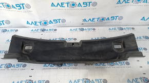 Chevrolet Malibu 16 trunk opening trim - black, scratches