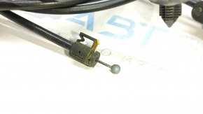 The hood release cable in front of the Volvo XC90 16-22 has dried out, the fasteners are broken