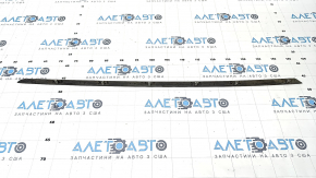 Windshield molding right Ford Explorer 20-