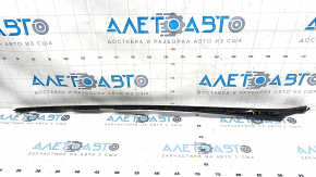 Windshield molding right Toyota Prius 50 16 - broken fasteners