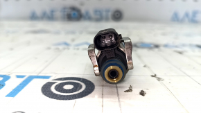 Ford Focus mk3 15-18 1.0T injector nozzle