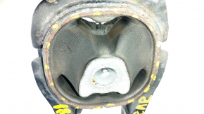Toyota Prius 50 16 rear engine mount - cracked