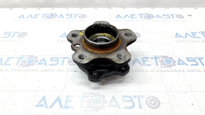 Front left hub BMW X3 G01 18-22 AWD
