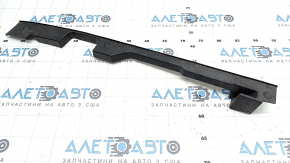 Rear right outer wing trim Audi Q5 80A 18 - broken fasteners