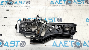 Front right door handle mechanism Ford Fiesta 11-19