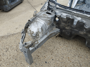 Front right quarter Toyota Prius 50 16- silver, on the body