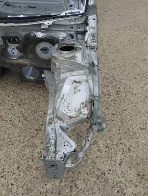 Front left quarter Toyota Prius 50 16- silver, on the body