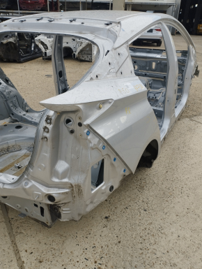 Quarter wing rear right Toyota Prius 50 16- silver, on the body, bumps