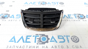 Chevrolet Malibu 16 center console air duct - chrome, bump, scuffs