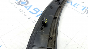 Front left wing arch trim Audi Q5 80A 18-20 scratches, broken fasteners