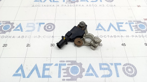 Negative terminal of Lincoln Nautilus battery 19-23