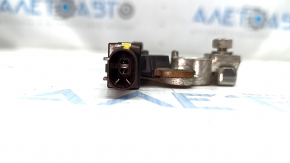 Negative terminal of Lincoln Nautilus battery 19-23