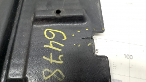 Lower radiator deflector Lincoln Nautilus 19-23 tear