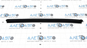 Glass seal rear right inner door Lincoln Nautilus 19-23