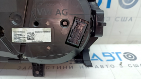 Instrument cluster VW Tiguan 18- SE 47k scratches, break