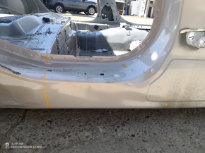 Body pillar central right Lincoln Nautilus 19-23 on the body, dented