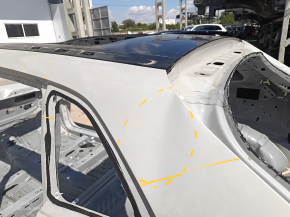 Metal roof Lincoln Nautilus 19-23 for panoramic, on the body, dented
