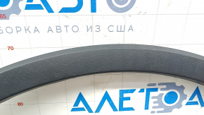 Front left wing arch trim VW Tiguan 18- structure, crack in fastening, scratch