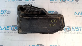 Nissan Murano z51 09-10 underhood fuse box cover