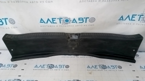 Trunk opening trim Mazda3 03-08 HB black, scuffs