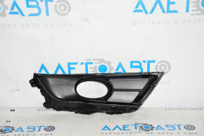 Front bumper grille left Honda CRV 17-19 under fog lights with molding