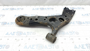 Lower front right control arm Toyota Prius 30 10-15 rusty, cracked silent