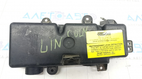 Lincoln Town Car 98-11 Underhood Fuse Box Cover Scratches