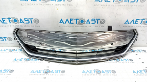 Lower grille of the front bumper Chevrolet Volt 16 - for parking sensors, chrome, sand, cracks, broken fragment