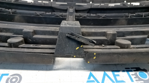 Ford Escape MK3 17-19 rest radiator grille support, cracked