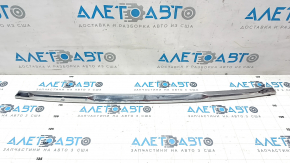Lower rear bumper molding Nissan Rogue 17 - chrome, broken fastener