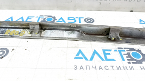 Lower rear bumper molding Nissan Rogue 17 - chrome, broken fastener