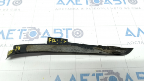Right wiper grille seal Toyota Prius 30 10-15 cut