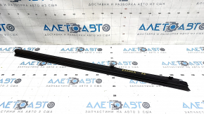 Glass seal inner front left Lexus ES300h ES350 13-18