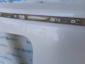 Metal roof Mazda CX-5 17 - under the hatch, sawed off, butts