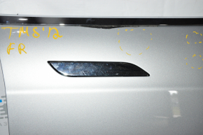 Door assembly front right Tesla Model S 12-15 prerest silver PMSS, bumps, scratches on chrome handle