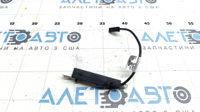 Antenna Amplifier rear left Ford Fusion mk5 19-20 broken mount